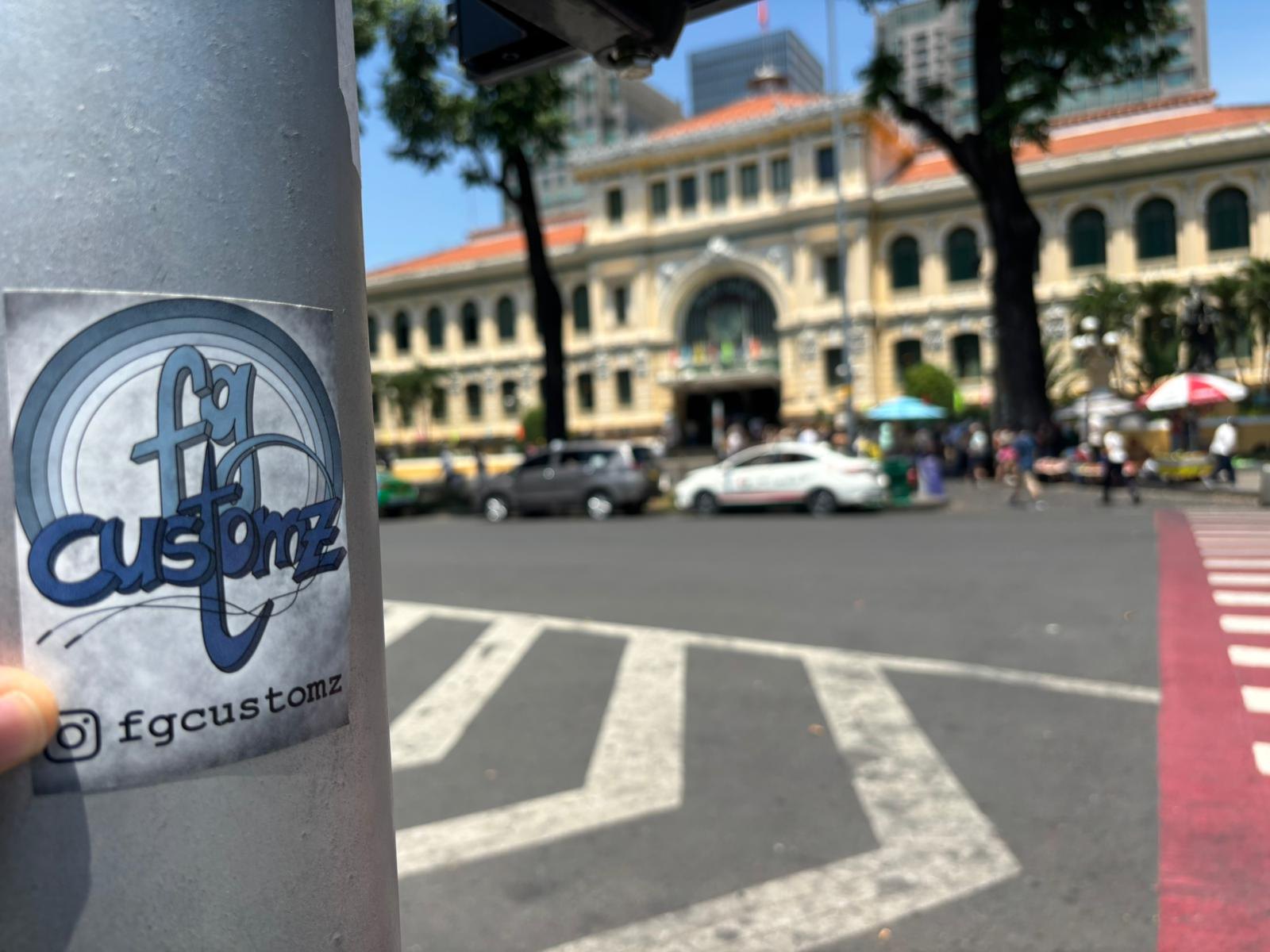 E bike Tour durch Saigon und wir werden durch die ehemaligen Besatzer ( franzosen) an die alte Heimat erinnert